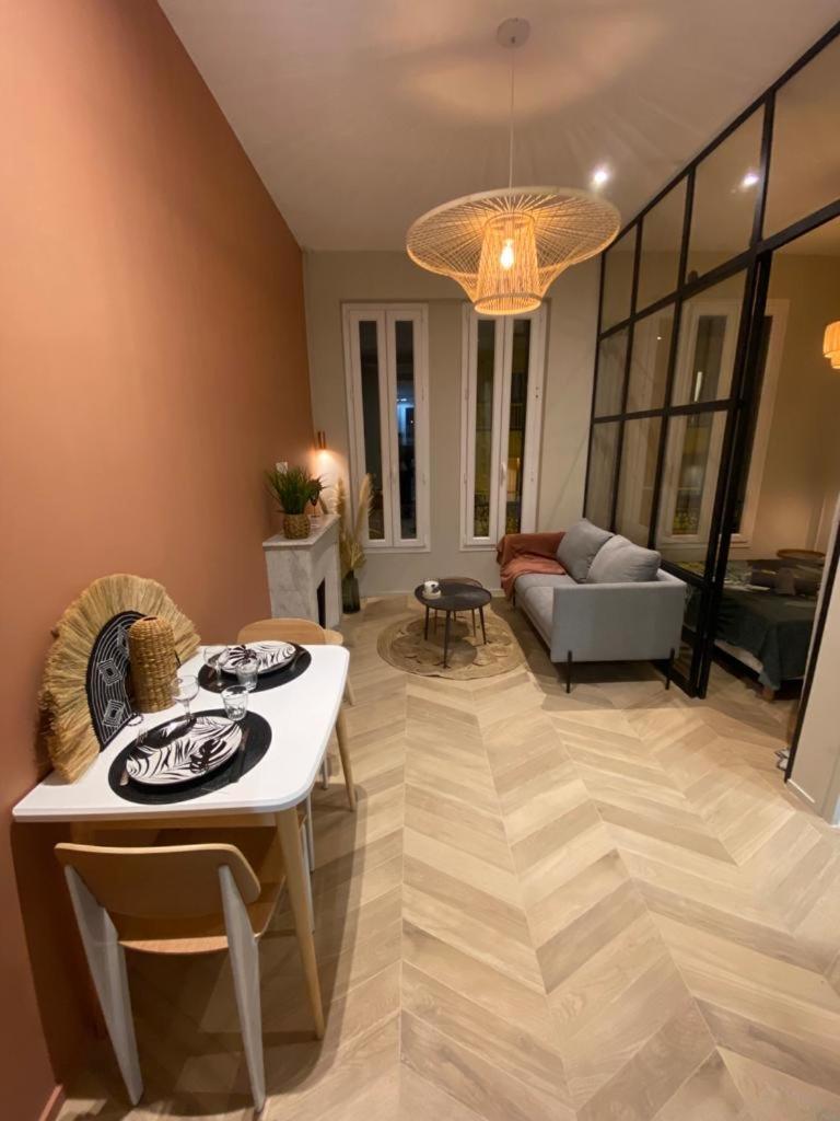 A & K Luxury Appartments Port De Garibaldi * Nizza